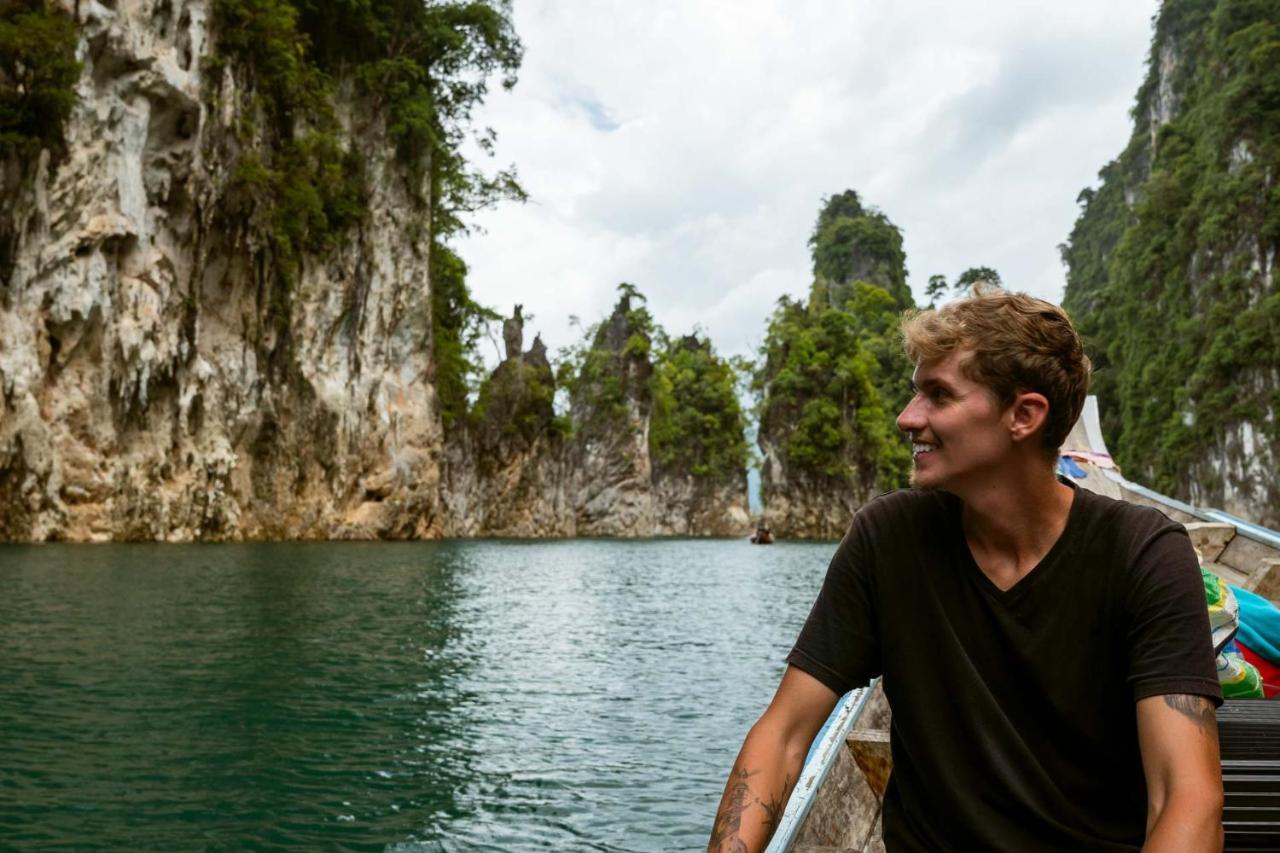 Monkey Mansion - Jungalows & Tours Khao Sok National Park Экстерьер фото